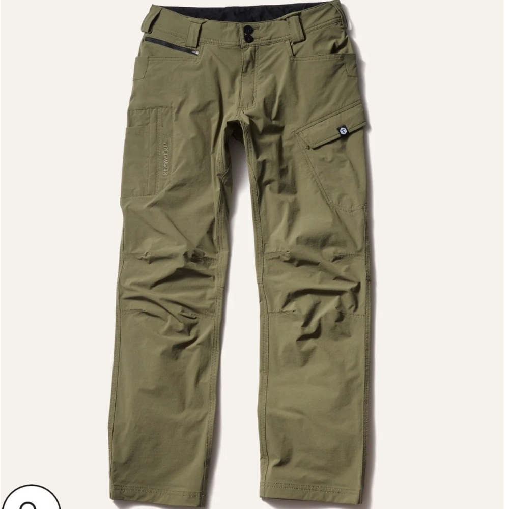 NWOT Truewerk T2 Men's Versatile Khaki Cargo Pants size 30Wx32L